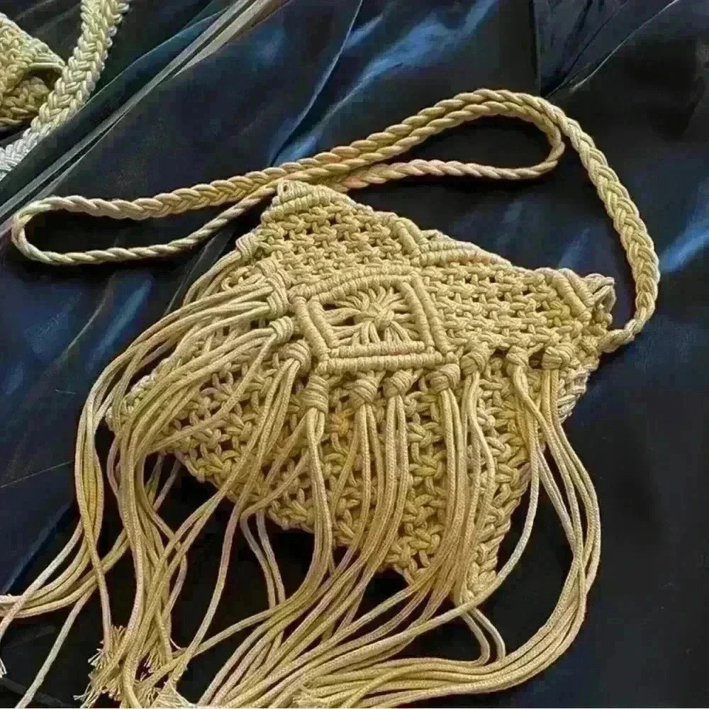Chic boho bag - Picture 2 of 3